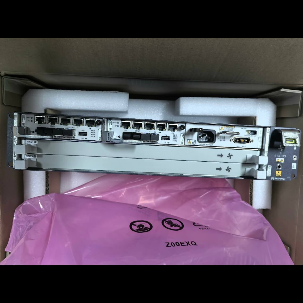 Huawei MA5800 Series OLT MA5800-X2 Service Subrack